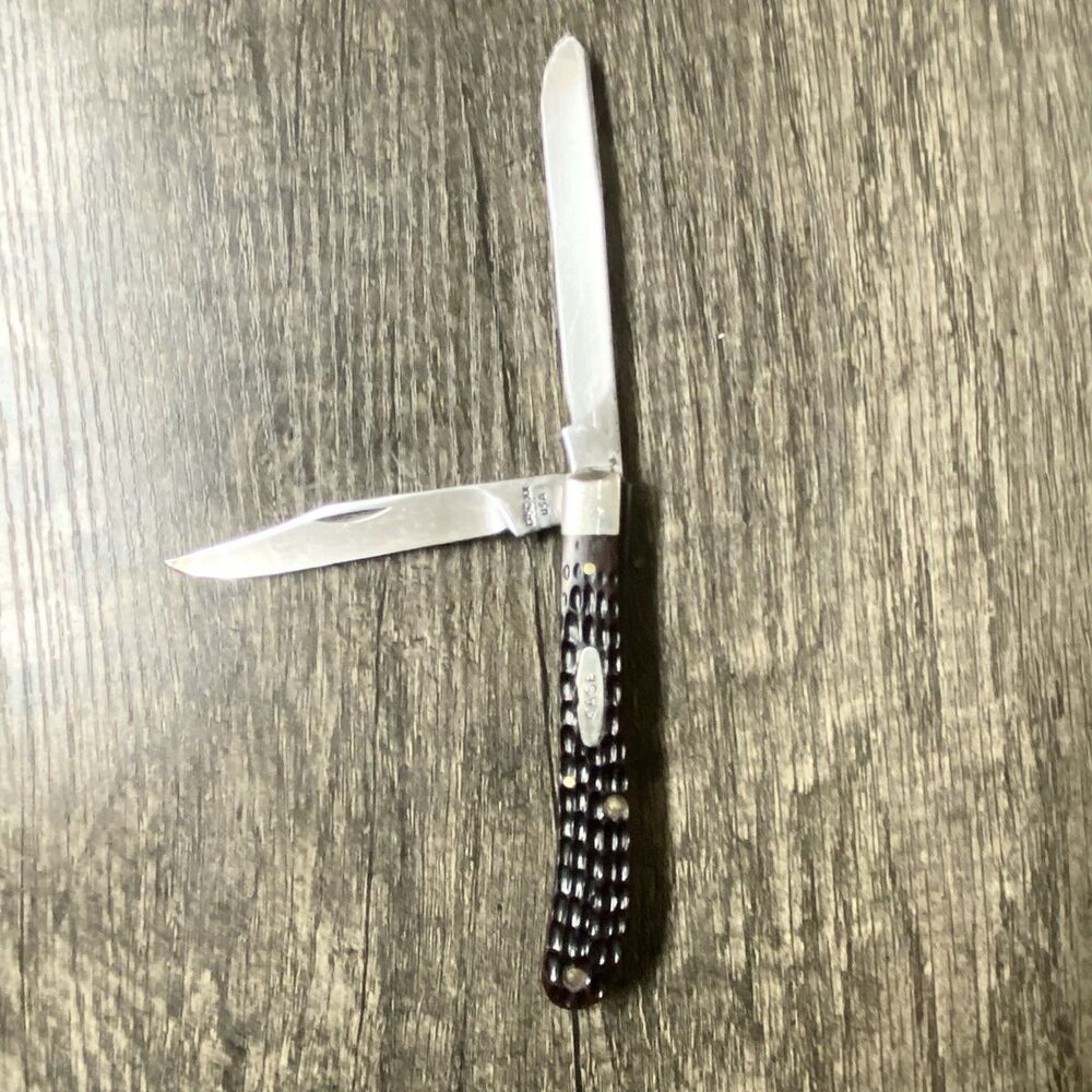 Case XX USA 5 Dot Knife Moose Pattern Emblem 2 Blade 6275SP